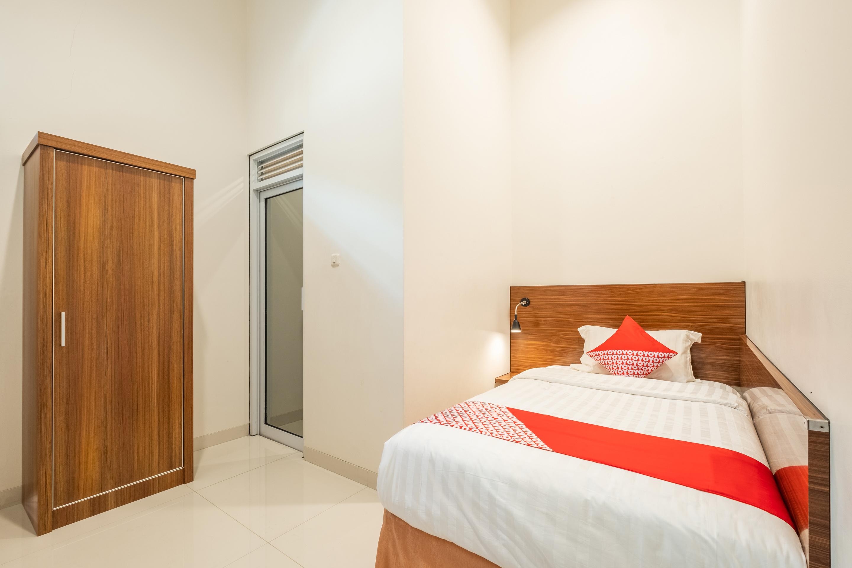Urbanview Darmo Residence Bandung Dış mekan fotoğraf