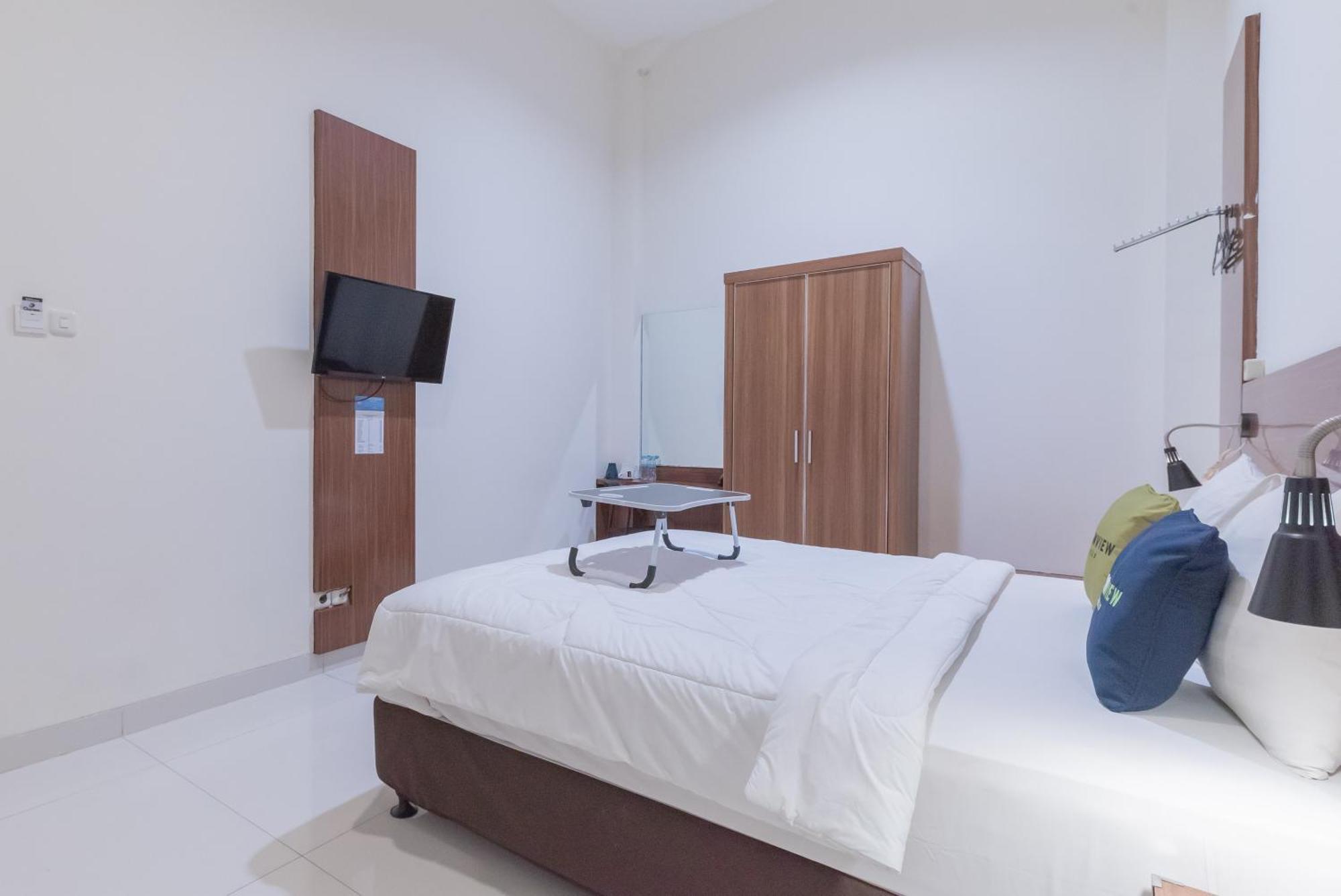 Urbanview Darmo Residence Bandung Dış mekan fotoğraf