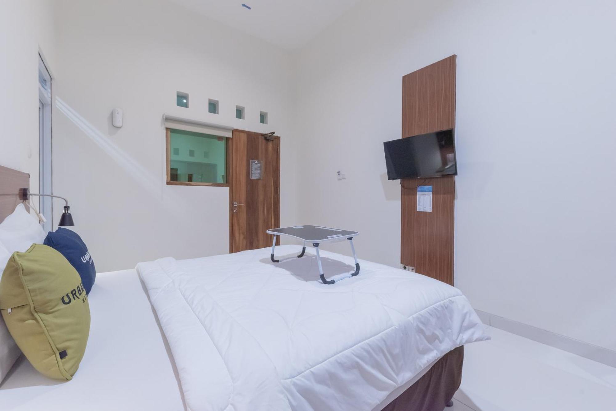 Urbanview Darmo Residence Bandung Dış mekan fotoğraf