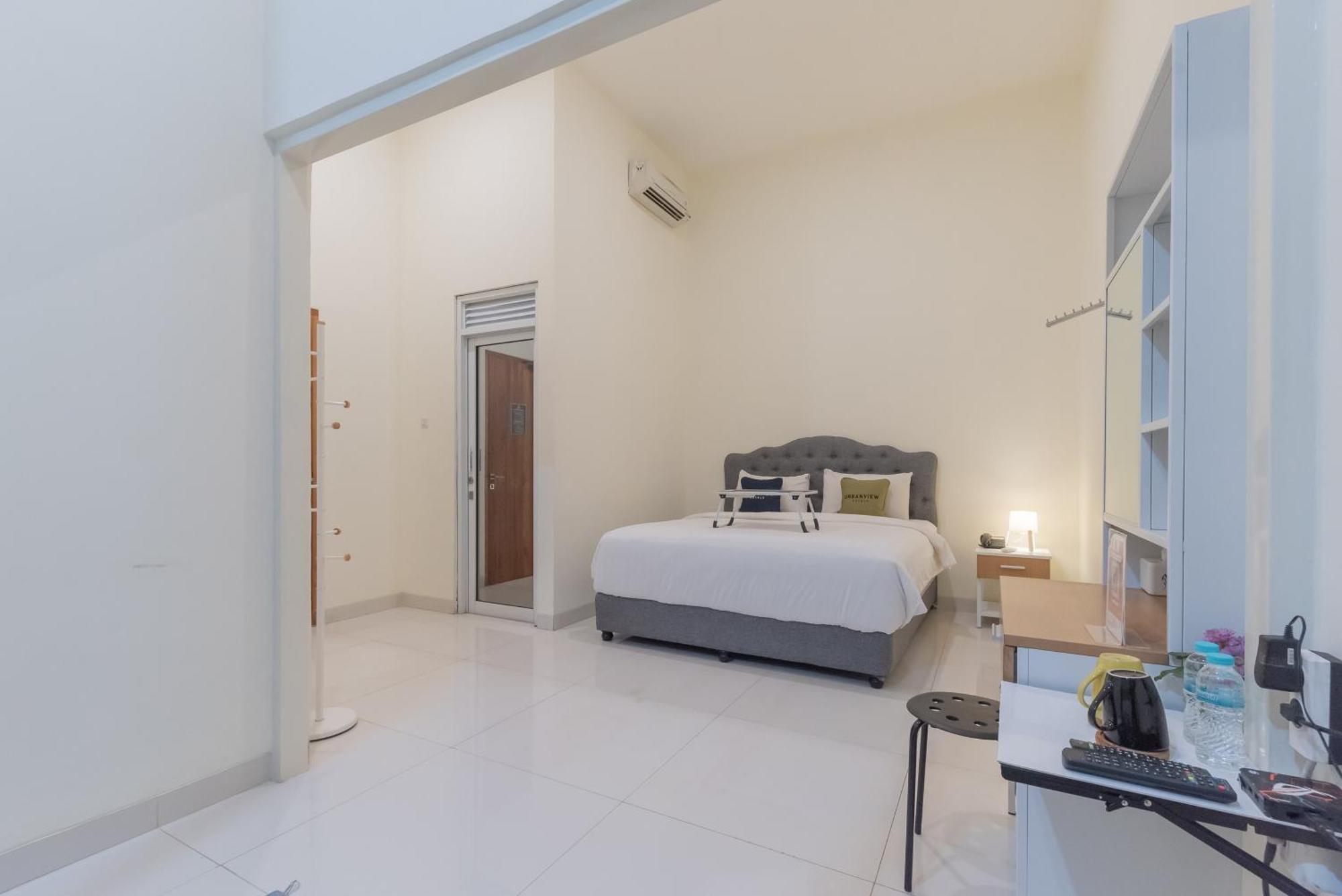 Urbanview Darmo Residence Bandung Dış mekan fotoğraf