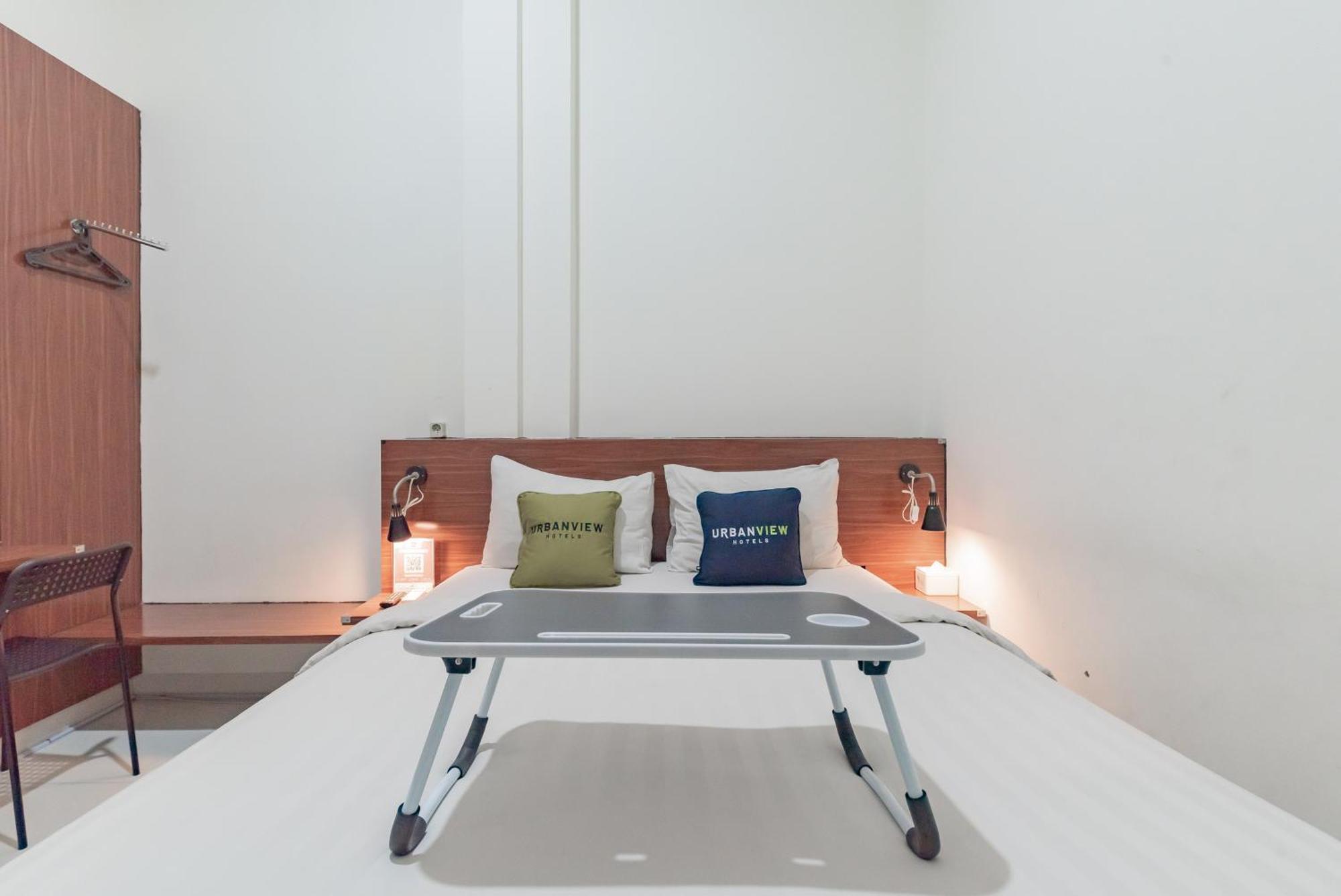 Urbanview Darmo Residence Bandung Dış mekan fotoğraf