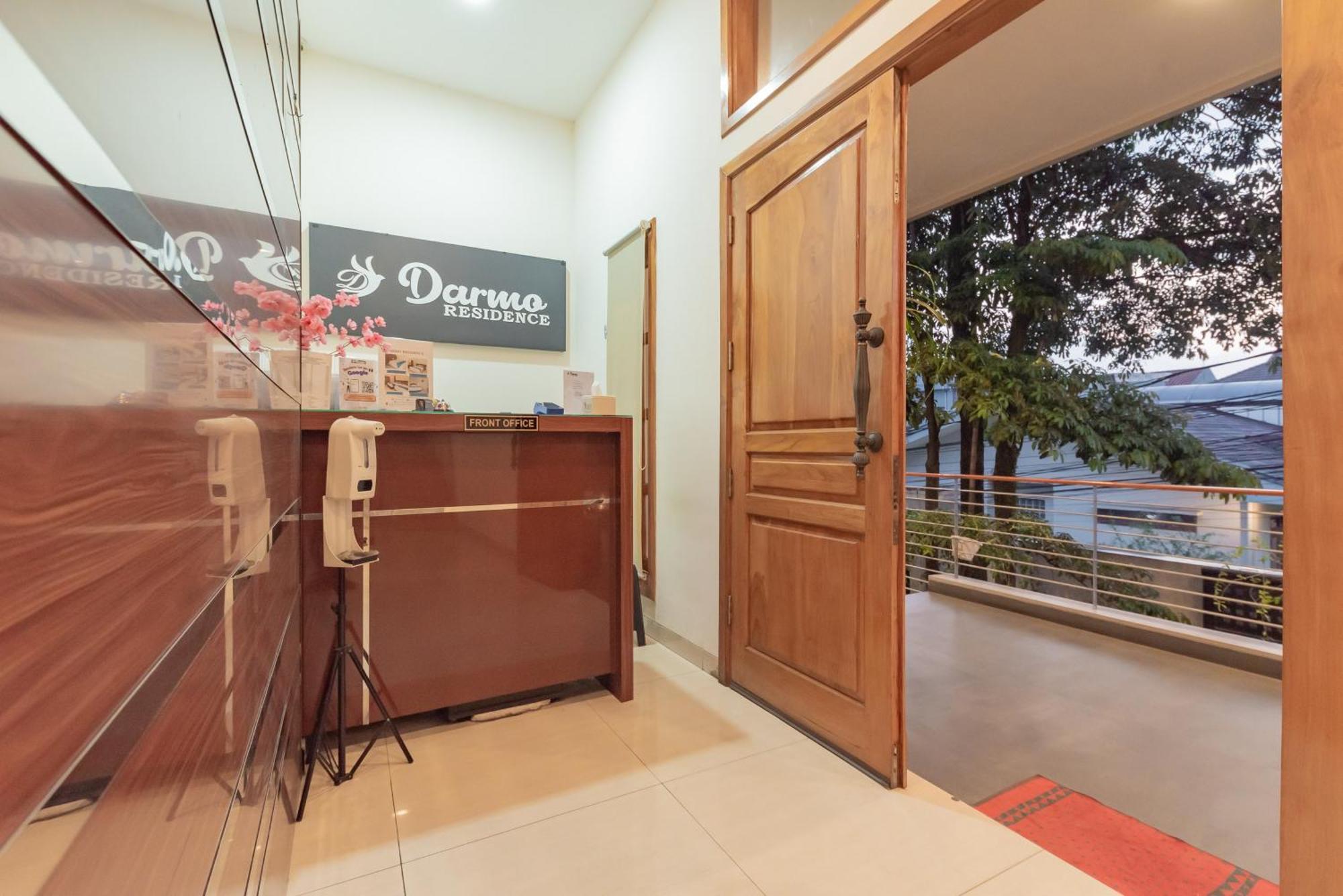 Urbanview Darmo Residence Bandung Dış mekan fotoğraf