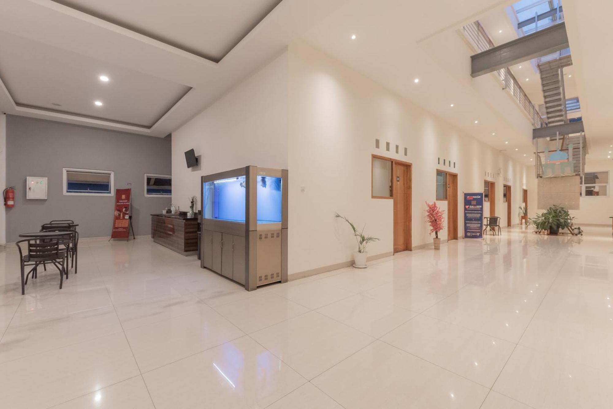 Urbanview Darmo Residence Bandung Dış mekan fotoğraf
