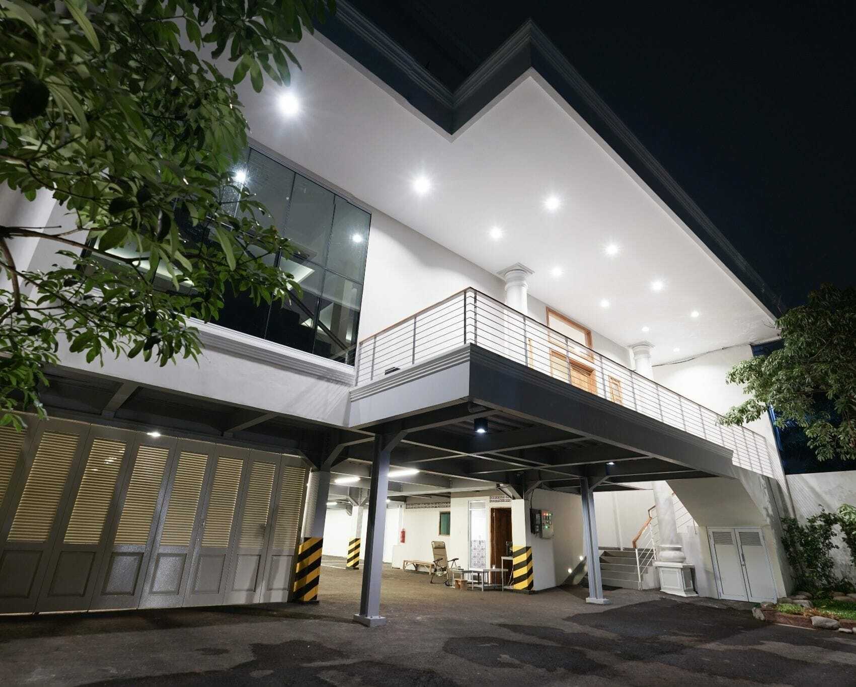 Urbanview Darmo Residence Bandung Dış mekan fotoğraf